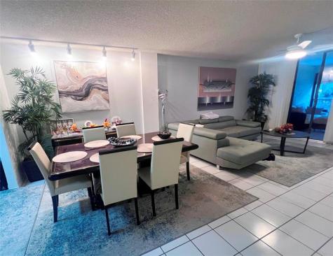 2802 N 46th Avenue Hollywood FL 33021