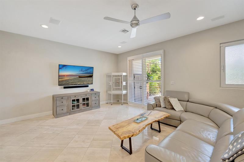 1788 Bay Drive Pompano Beach FL 33062