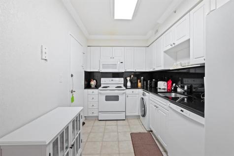 2501 S Ocean Drive Hollywood FL 33019