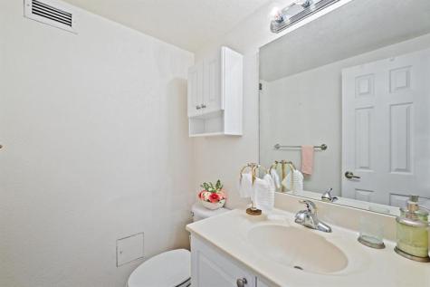 2501 S Ocean Drive Hollywood FL 33019