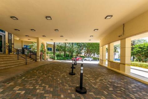 2501 S Ocean Drive Hollywood FL 33019