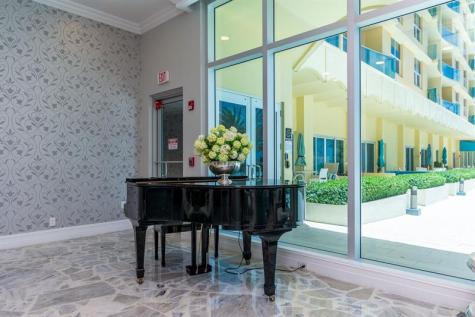 2501 S Ocean Drive Hollywood FL 33019