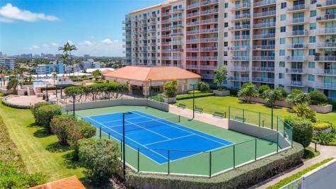 3020 NE 32nd Avenue Fort Lauderdale FL 33308