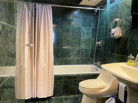 400 Kings Point Drive Sunny Isles Beach FL 33160