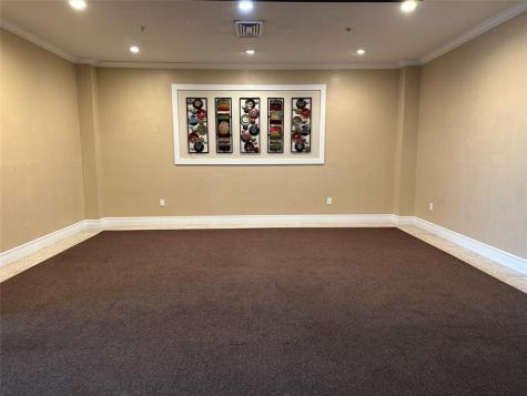400 Kings Point Drive Sunny Isles Beach FL 33160