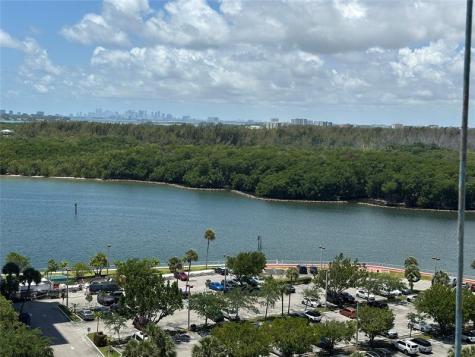 400 Kings Point Drive Sunny Isles Beach FL 33160