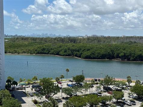400 Kings Point Drive Sunny Isles Beach FL 33160