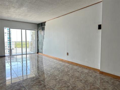 400 Kings Point Drive Sunny Isles Beach FL 33160