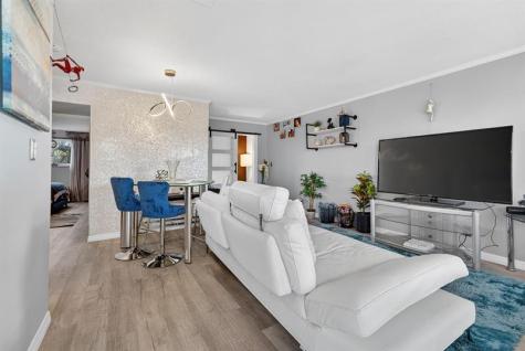 535 Hendricks Isle Fort Lauderdale FL 33301