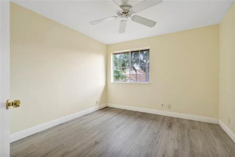 10856 Cypress Glen Drive Coral Springs FL 33071