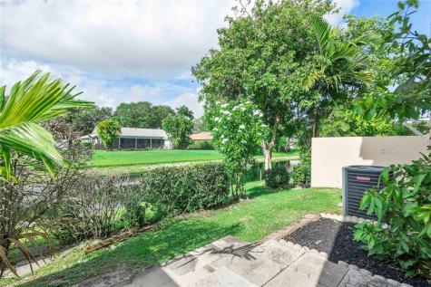 10856 Cypress Glen Drive Coral Springs FL 33071