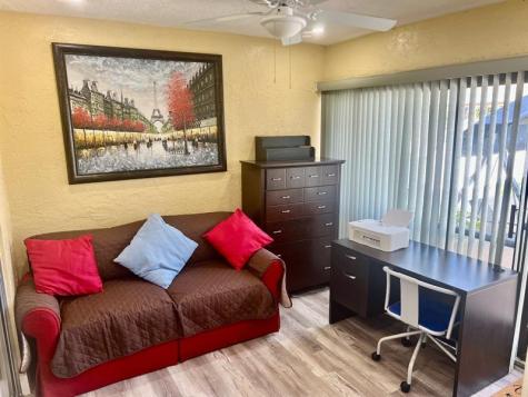 8053 Springtree Road Boca Raton FL 33496