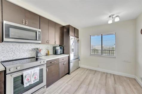 2200 S Cypress Bend Drive Pompano Beach FL 33069
