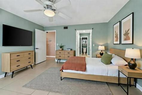 6521 Bay Club Drive Fort Lauderdale FL 33308