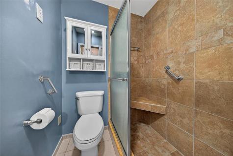 6521 Bay Club Drive Fort Lauderdale FL 33308