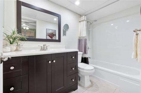 2900 NW 47th Terrace Lauderdale Lakes FL 33313