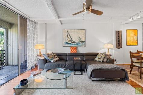 105 Royal Park Drive Oakland Park FL 33309
