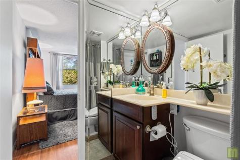 105 Royal Park Drive Oakland Park FL 33309