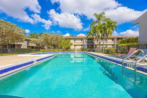 9541 SW 1st Court Coral Springs FL 33071