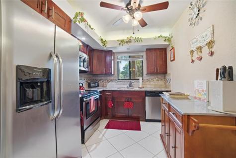 7544 Ashmont Circle Fort Lauderdale FL 33321
