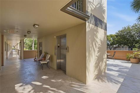 7544 Ashmont Circle Fort Lauderdale FL 33321