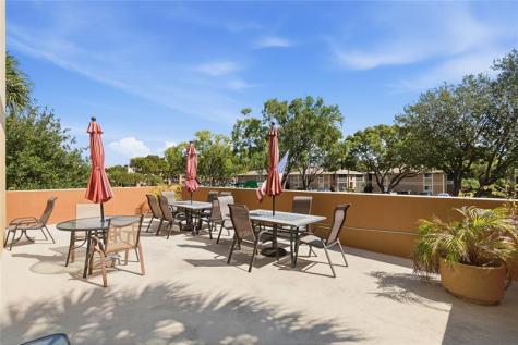 7544 Ashmont Circle Fort Lauderdale FL 33321