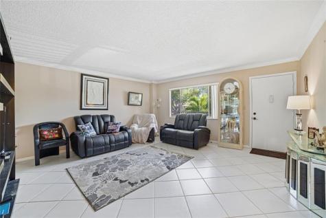 7544 Ashmont Circle Fort Lauderdale FL 33321