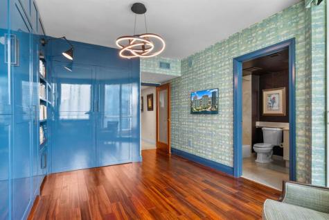 411 N New River Drive Fort Lauderdale FL 33301