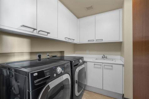 411 N New River Drive Fort Lauderdale FL 33301