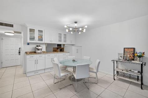 3900 N Hills Drive Hollywood FL 33021