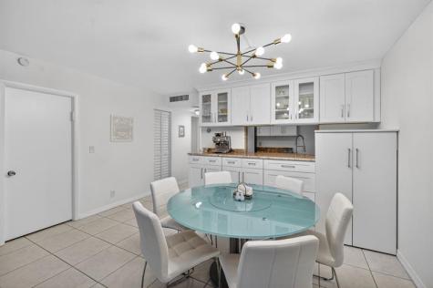 3900 N Hills Drive Hollywood FL 33021