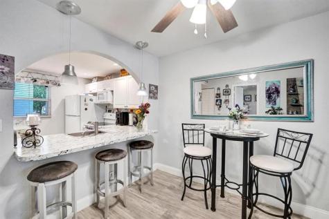 9480 Poinciana Place Davie FL 33324