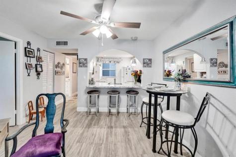 9480 Poinciana Place Davie FL 33324