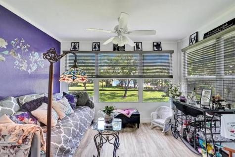 9480 Poinciana Place Davie FL 33324