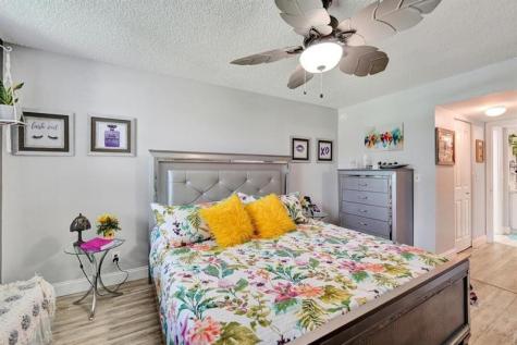 9480 Poinciana Place Davie FL 33324