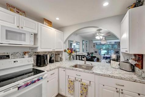 9480 Poinciana Place Davie FL 33324