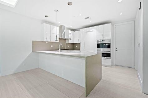 240 Shore Court Lauderdale By The Sea FL 33308