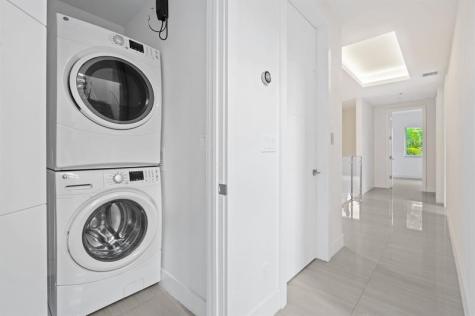 240 Shore Court Lauderdale By The Sea FL 33308