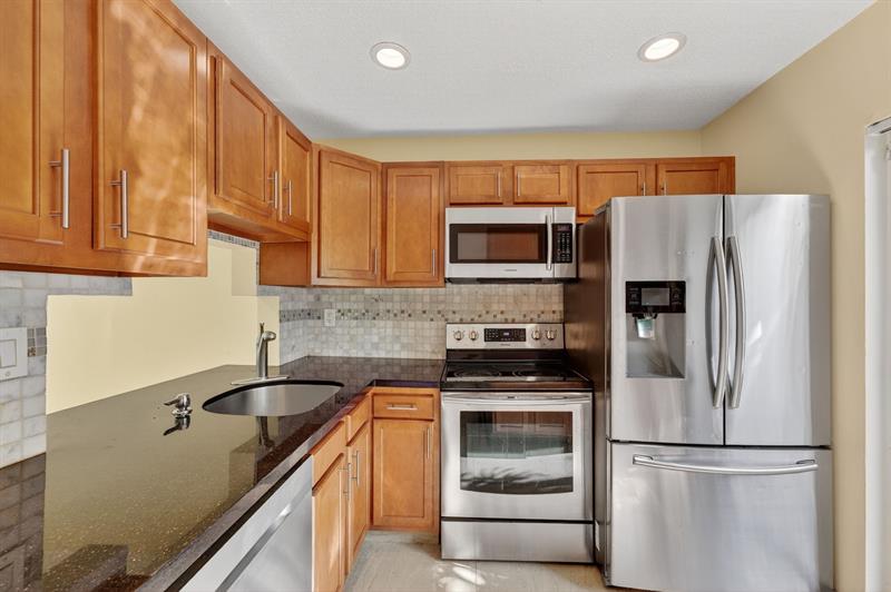 3007 NW 5th Terrace Pompano Beach FL 33064