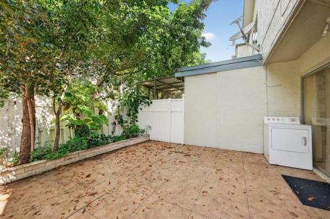 3007 NW 5th Terrace Pompano Beach FL 33064