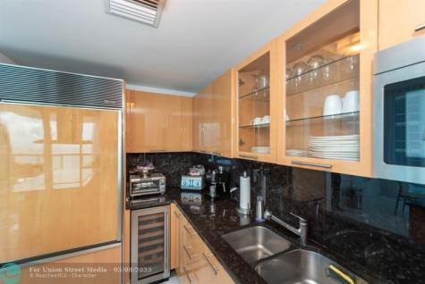 6899 Collins Avenue Miami Beach FL 33141