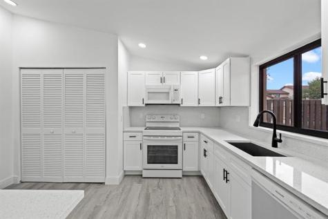 10045 SW 137 Court Miami FL 33186