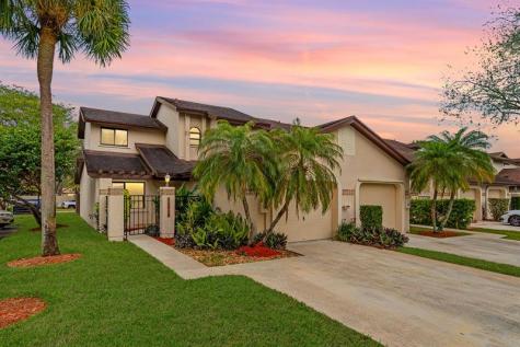 10045 SW 137 Court Miami FL 33186
