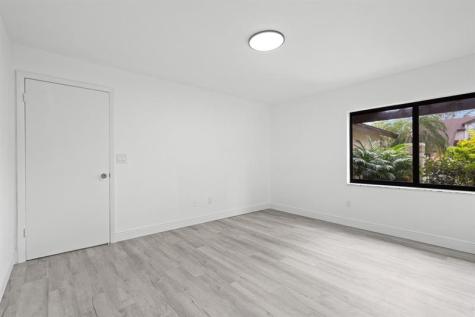 10045 SW 137 Court Miami FL 33186