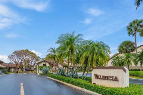 10045 SW 137 Court Miami FL 33186