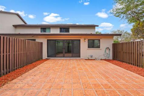 10045 SW 137 Court Miami FL 33186