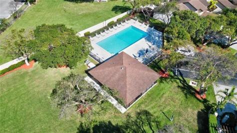 10045 SW 137 Court Miami FL 33186