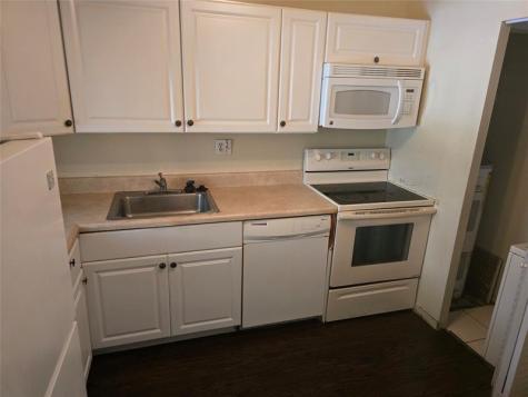 8000 Fairview Drive Tamarac FL 33321