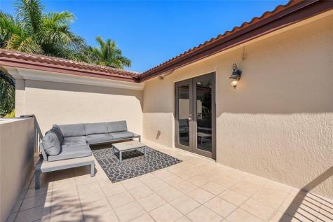 430 NE 7th Avenue Fort Lauderdale FL 33301