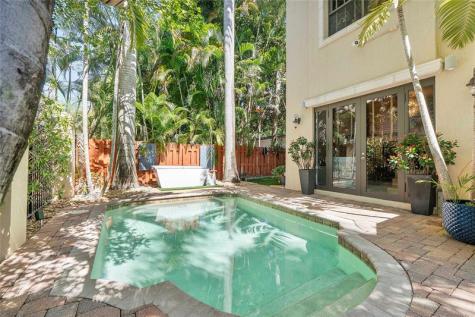 430 NE 7th Avenue Fort Lauderdale FL 33301